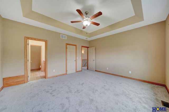 4911 S 76th Street, Lincoln, NE 68516