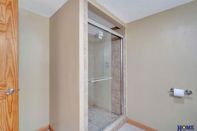 4911 S 76th Street, Lincoln, NE 68516