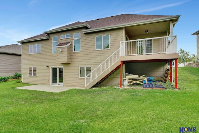 4911 S 76th Street, Lincoln, NE 68516