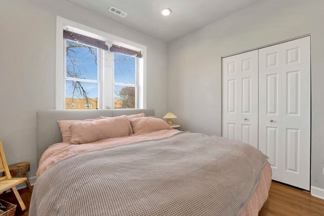 3107 W George Street 3, Chicago, IL 60618