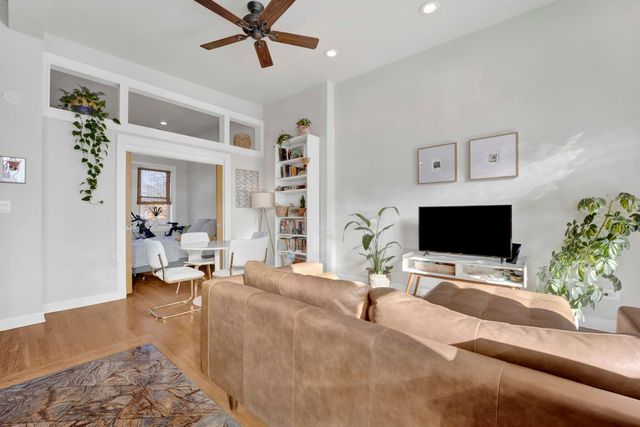 3107 W George Street 3, Chicago, IL 60618