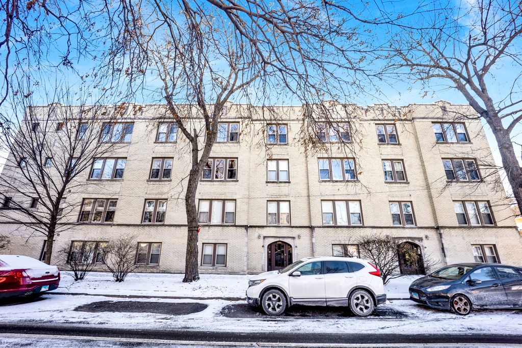 3107 W George Street 3, Chicago, IL 60618