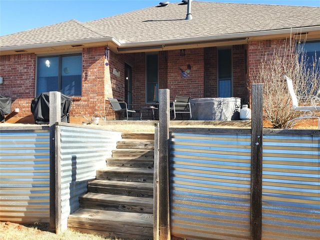 1117 Kelsi Drive, Moore, OK 73160