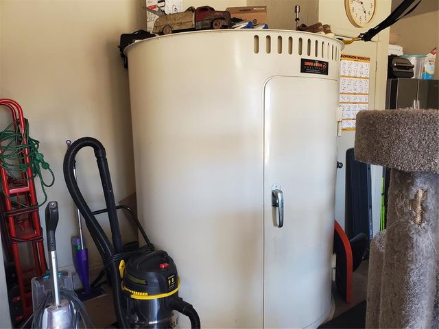 1117 Kelsi Drive, Moore, OK 73160