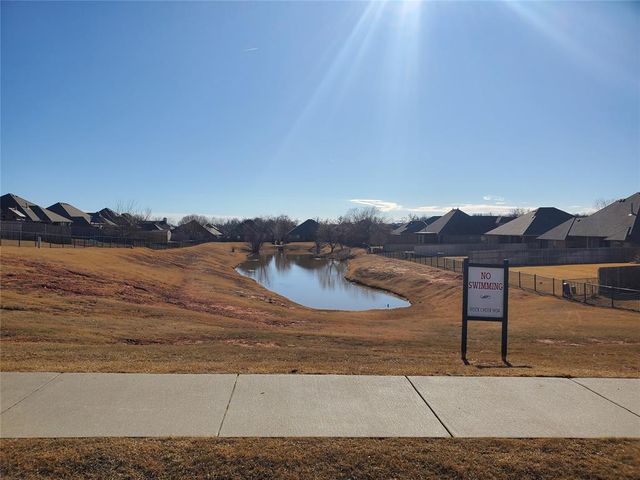 1117 Kelsi Drive, Moore, OK 73160