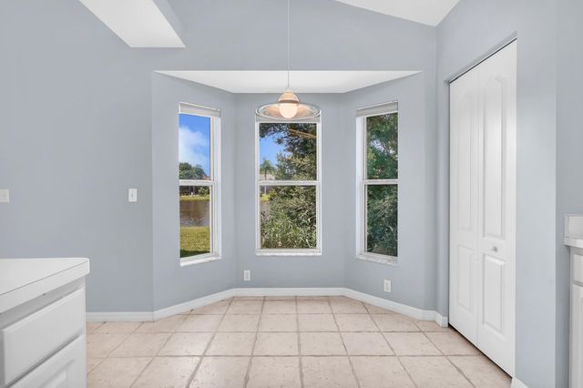 2340 Commodores Club Blvd, St Augustine, FL 32080