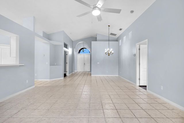 2340 Commodores Club Blvd, St Augustine, FL 32080