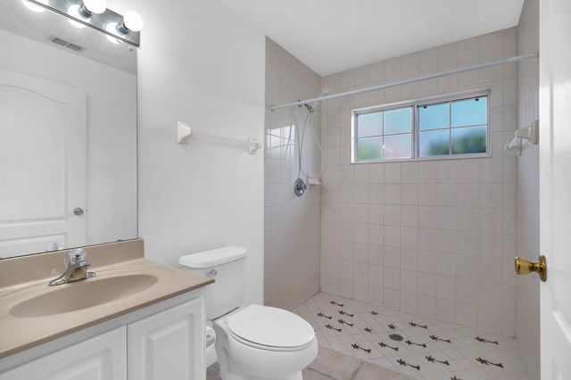 2340 Commodores Club Blvd, St Augustine, FL 32080
