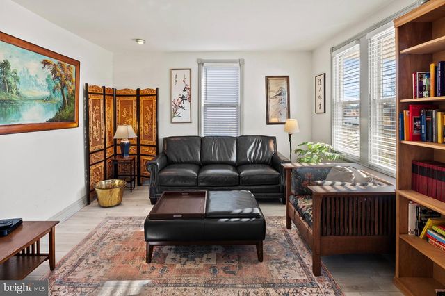 6508 N POINT RD, Baltimore, MD 21219