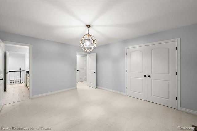2919 Addison Circle N, Oakland Charter Township, MI 48306
