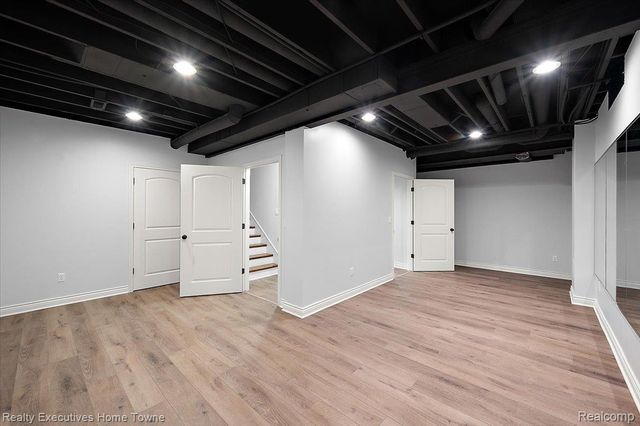 2919 Addison Circle N, Oakland Charter Township, MI 48306