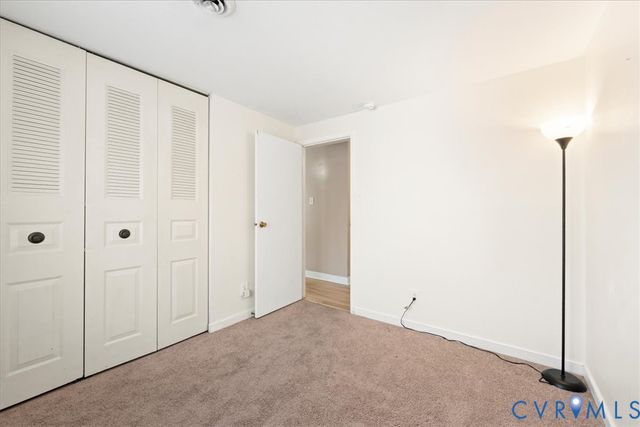 8819 Pepperidge Rd, Chesterfield, VA 23236