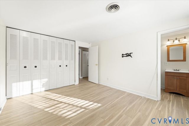 8819 Pepperidge Rd, Chesterfield, VA 23236