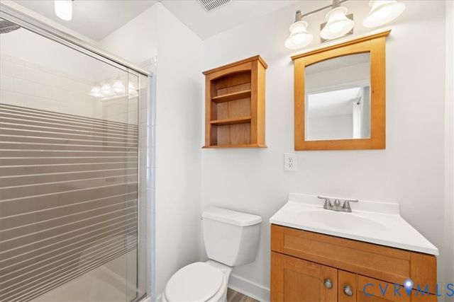 8819 Pepperidge Rd, Chesterfield, VA 23236