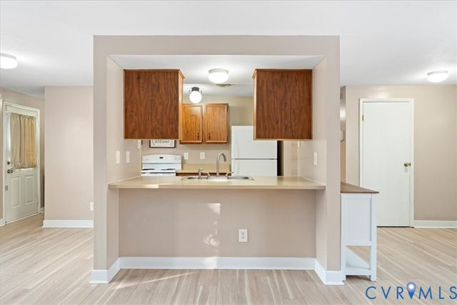 8819 Pepperidge Rd, Chesterfield, VA 23236