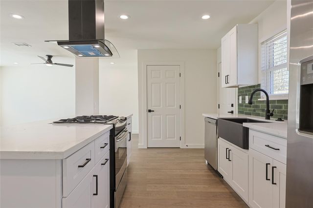 6619 Cobalt Street, Houston, TX 77016