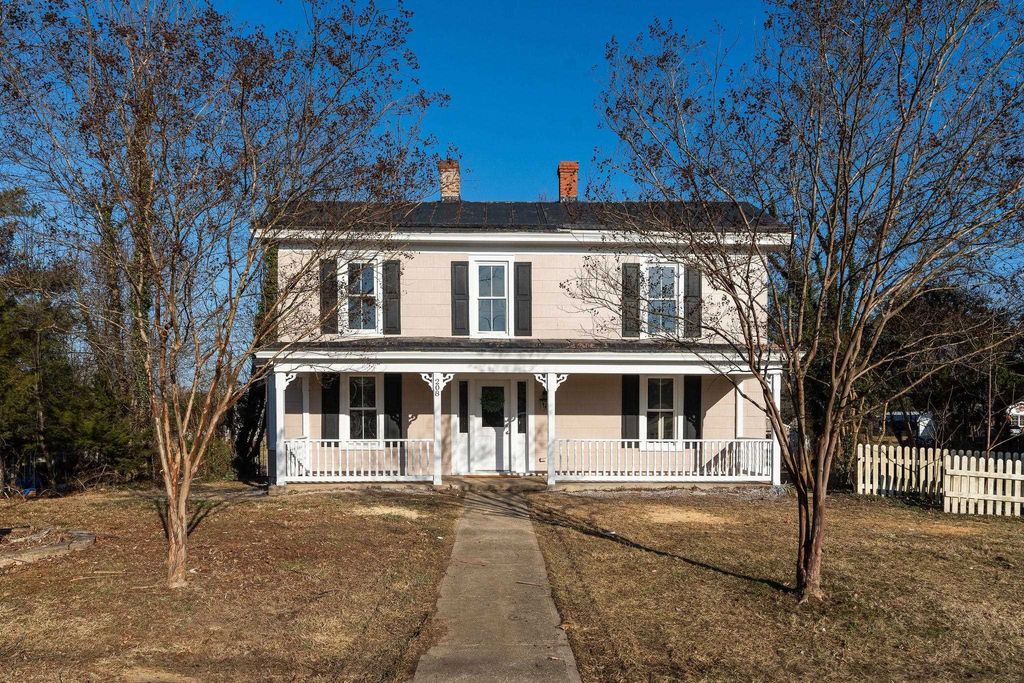 208 WEAVER ST, Gordonsville, VA 22942