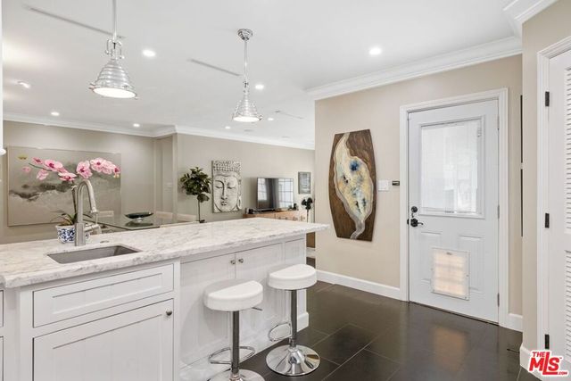 5618 Saint Clair Avenue, Valley Village, CA 91607