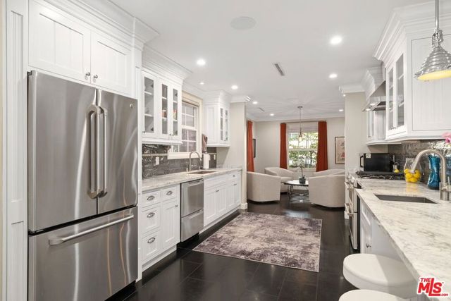 5618 Saint Clair Avenue, Valley Village, CA 91607