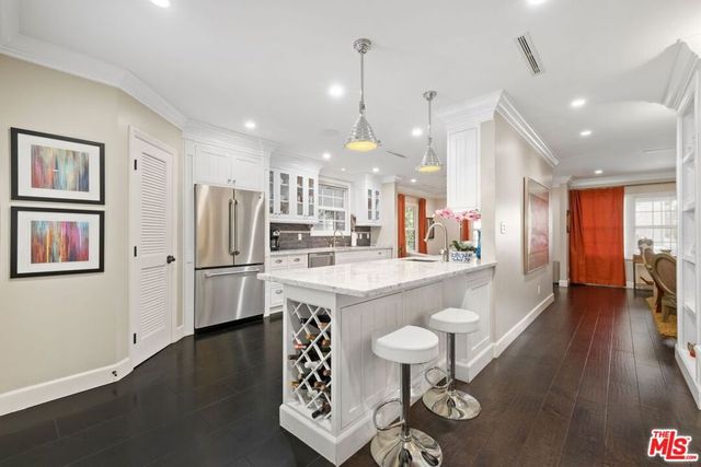 5618 Saint Clair Avenue, Valley Village, CA 91607