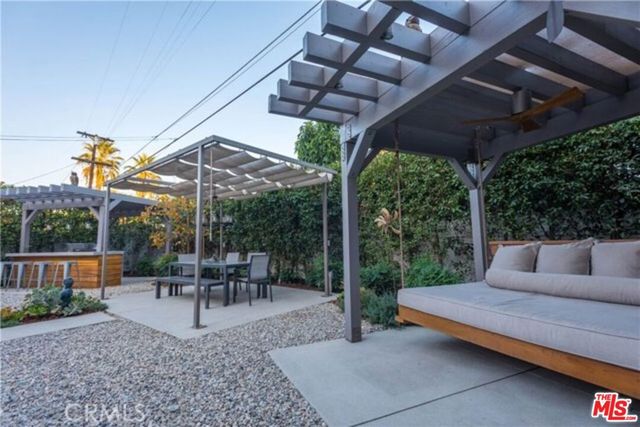 5618 Saint Clair Avenue, Valley Village, CA 91607