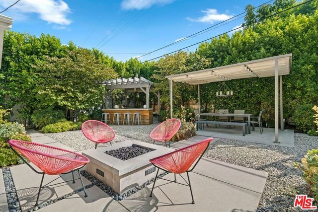 5618 Saint Clair Avenue, Valley Village, CA 91607