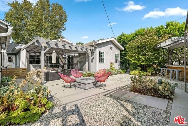 5618 Saint Clair Avenue, Valley Village, CA 91607