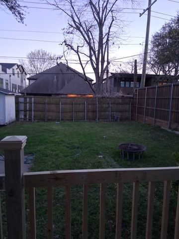 5828 Prospect Avenue, Dallas, TX 75206