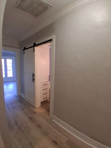 5828 Prospect Avenue, Dallas, TX 75206