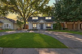 5828 Prospect Avenue, Dallas, TX 75206
