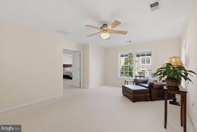 1006 HERITAGE FIELDS AVE, Rockville, MD 20850