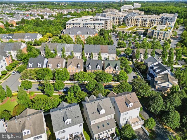 1006 HERITAGE FIELDS AVE, Rockville, MD 20850