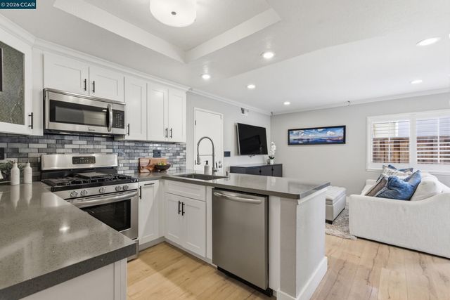 29856 Ventnor Court, Hayward, CA 94544