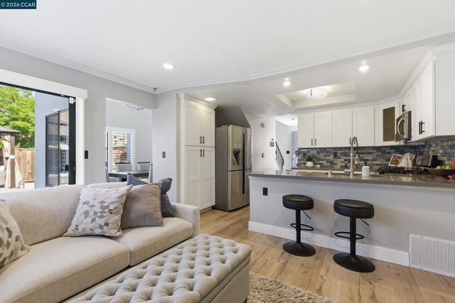 29856 Ventnor Court, Hayward, CA 94544