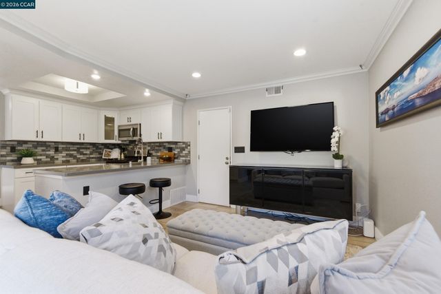 29856 Ventnor Court, Hayward, CA 94544