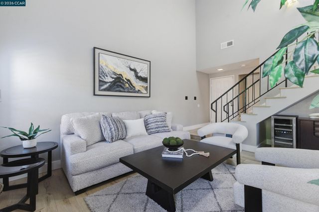 29856 Ventnor Court, Hayward, CA 94544