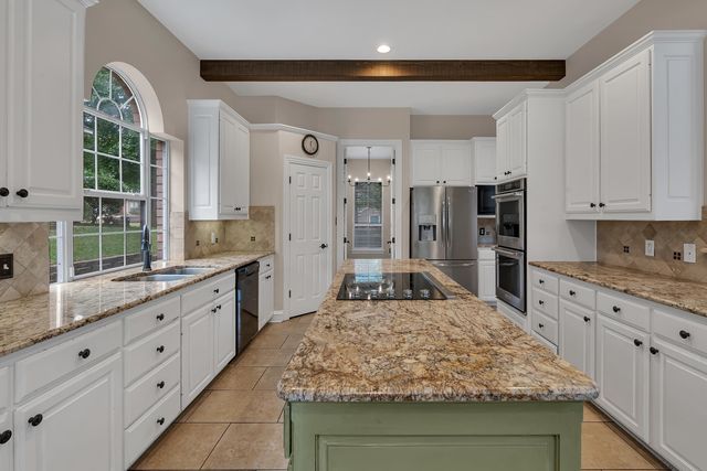1212 Jasmine Ln., Longview, TX 75604