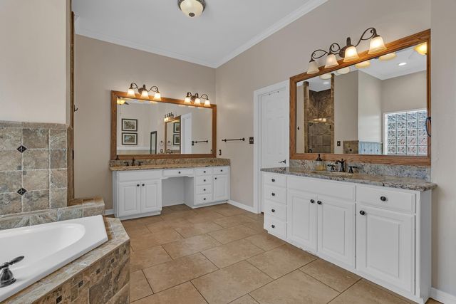 1212 Jasmine Ln., Longview, TX 75604