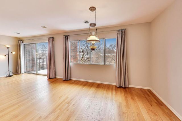 420 Linden Avenue 502, Wilmette, IL 60091