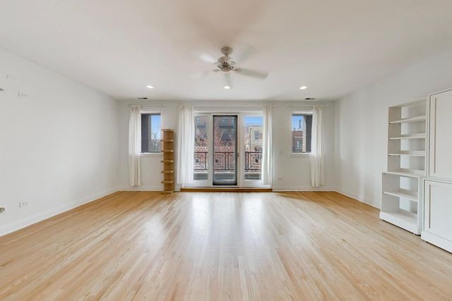 2702 W CHICAGO Avenue 2, Chicago, IL 60622