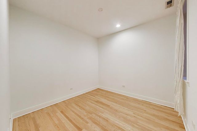 2702 W CHICAGO Avenue 2, Chicago, IL 60622