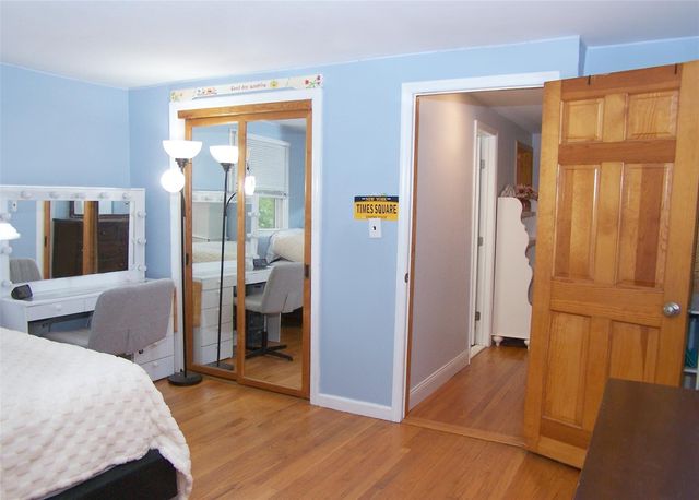 264 N 5th Street, Ronkonkoma, NY 11779