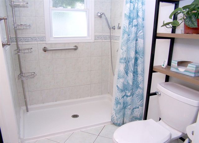 264 N 5th Street, Ronkonkoma, NY 11779