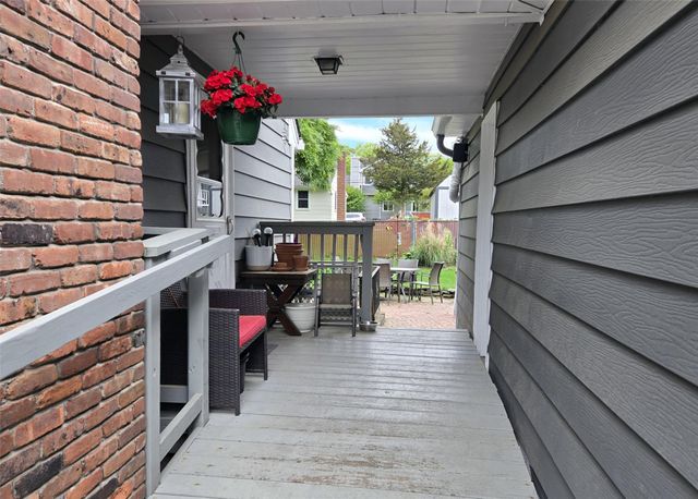 264 N 5th Street, Ronkonkoma, NY 11779