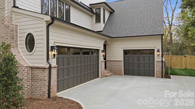 3028 Eastham Lane, Charlotte, NC 28209