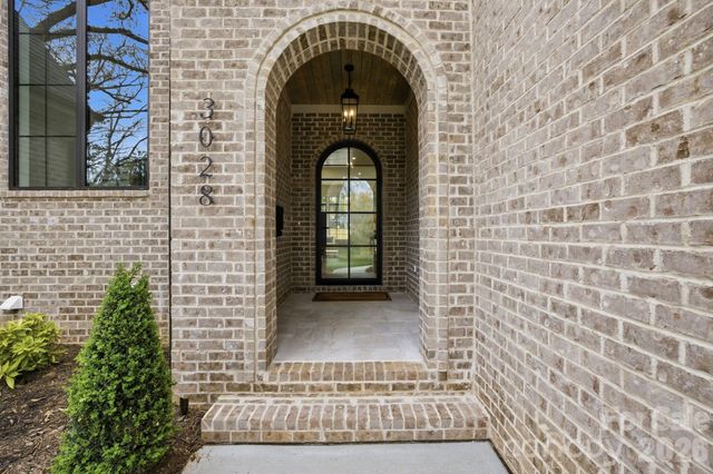 3028 Eastham Lane, Charlotte, NC 28209
