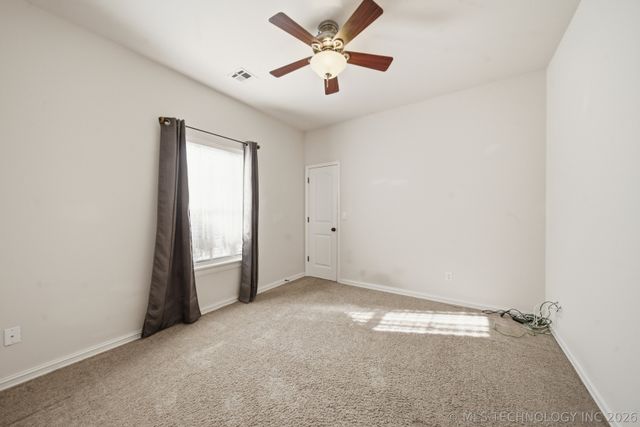208 New Haven Street, Catoosa, OK 74015