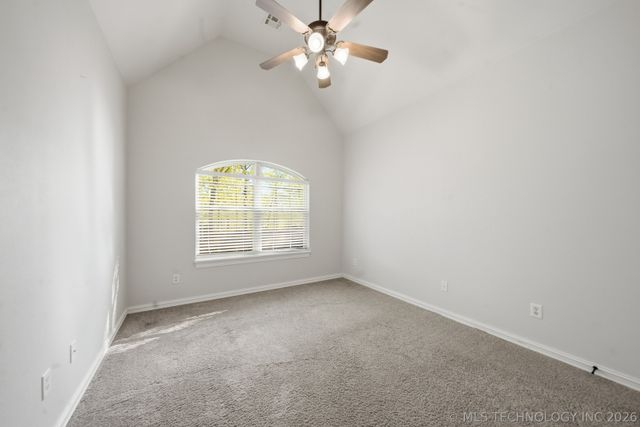 208 New Haven Street, Catoosa, OK 74015
