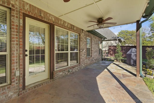 208 New Haven Street, Catoosa, OK 74015