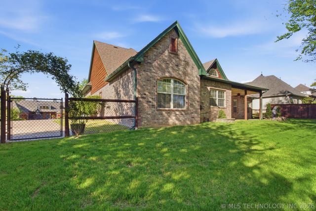 208 New Haven Street, Catoosa, OK 74015